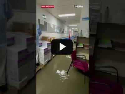 Embedded thumbnail for Video: El hospital Ramón y Cajal de Madrid se inunda por la lluvia y el nulo mantenimiento de Ayuso