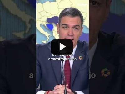 Embedded thumbnail for Video: Sánchez ha agradecido a los militares desplegados por la DANA su trabajo: &amp;quot;una labor encomiable&amp;quot;